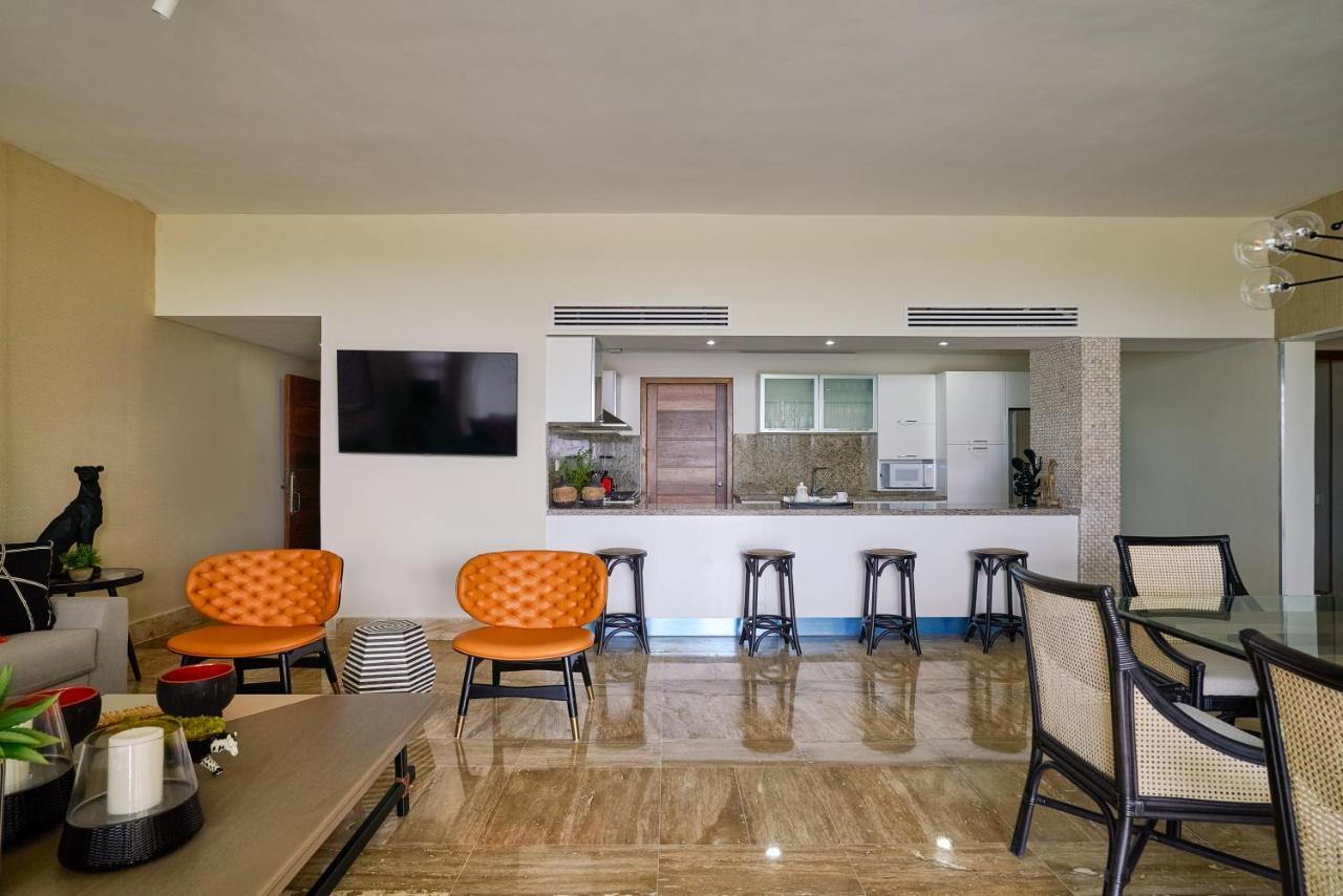 Costa Atlantica Punta Cana - Beach Vacation Condos Екстериор снимка