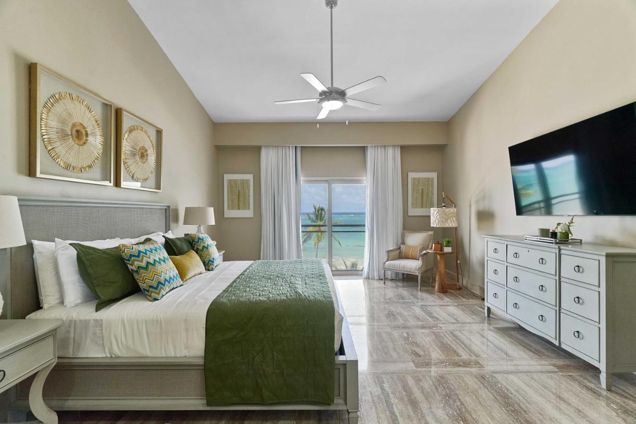 Costa Atlantica Punta Cana - Beach Vacation Condos Екстериор снимка