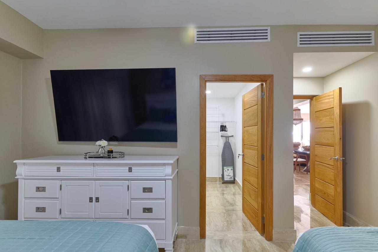 Costa Atlantica Punta Cana - Beach Vacation Condos Екстериор снимка